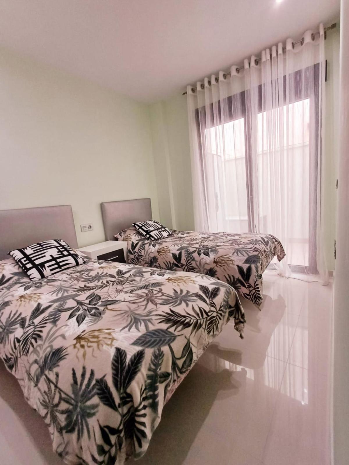 Умные Новые Аппартаменты В Торревьехе Torrevieja Ngoại thất bức ảnh